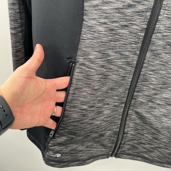 Ideology Grey Activewear/Training Zipper Pockets Ladies Medium - Picture 3 of 4